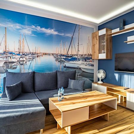 Apartament Yacht Park Marina Гдиня Екстериор снимка