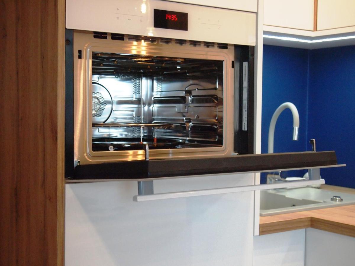 Apartament Yacht Park Marina Гдиня Екстериор снимка
