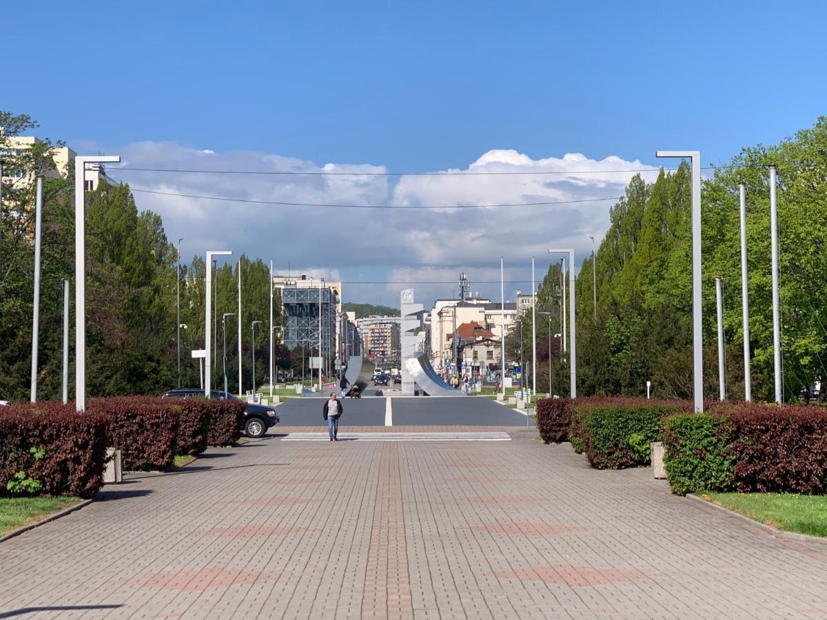 Apartament Yacht Park Marina Гдиня Екстериор снимка