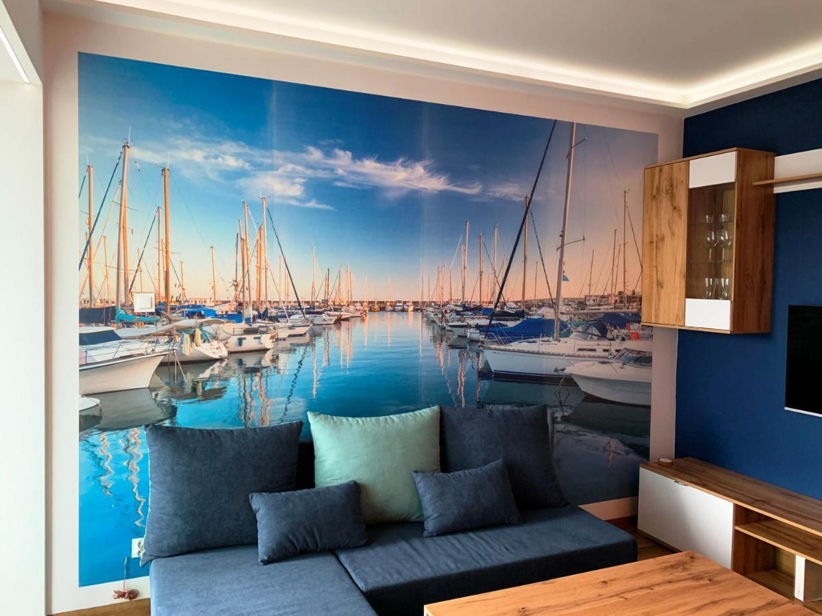 Apartament Yacht Park Marina Гдиня Екстериор снимка